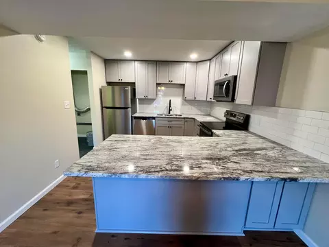 232 Trace Dr UNIT C, Lancaster, OH 43130 photo 2