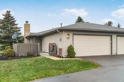 2710 Brittany Oaks Blvd, Hilliard, OH 43026