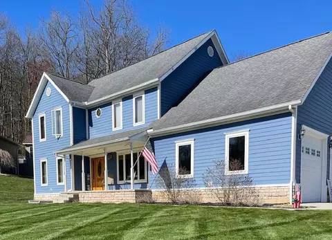 315 Alta Dr, Newark, OH 43055