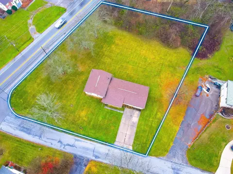 487 Meadow Ln, Springfield, OH 45505 photo 4