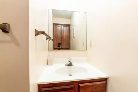 487 Meadow Ln, Springfield, OH 45505 photo 28