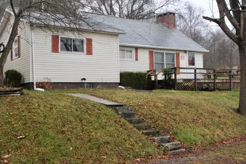 5852 High Point Rd, Glenford, OH 43739