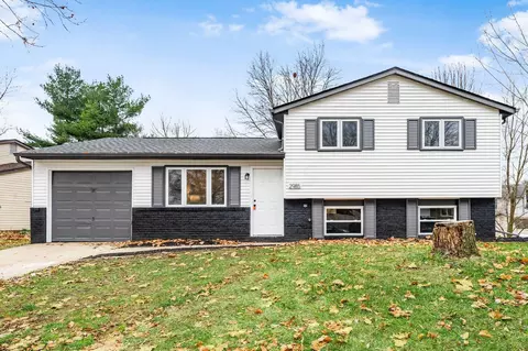 2983 Falcon Bridge Dr, Columbus, OH 43232