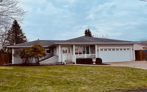 158 Swainford Dr, Heath, OH 43056
