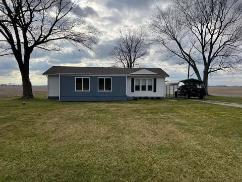 22555 State Route 207, New Holland, OH 43145