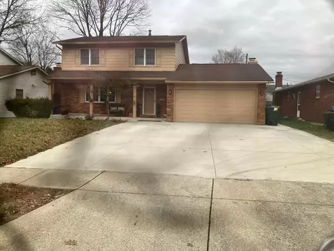 5168 Maplewood Ct W, Columbus, OH 43229