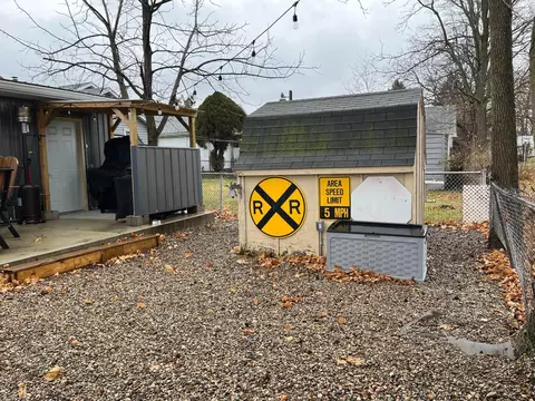 155 Council St, Marion, OH 43302 photo 2