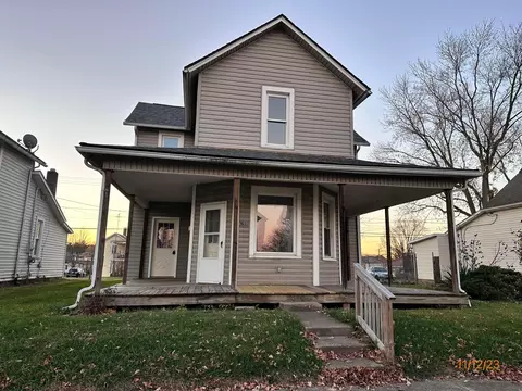 705 N Pierce Ave, Lancaster, OH 43130