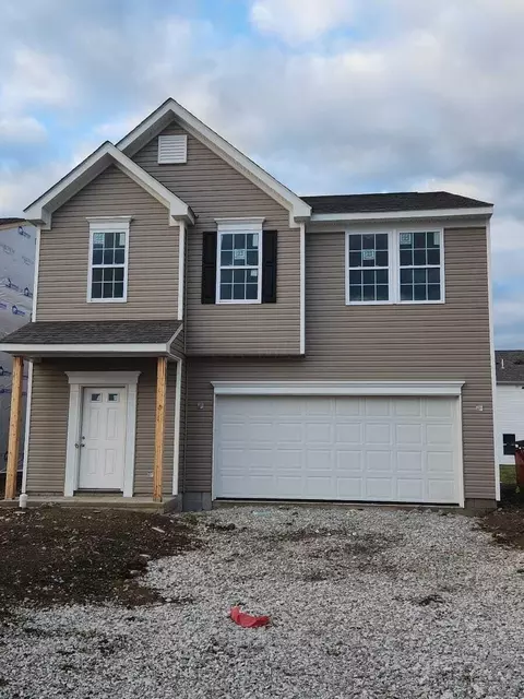 5396 Coble Meadows Ln, Canal Winchester, OH 43110