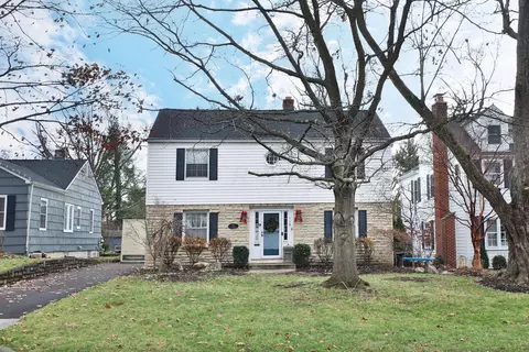 113 W Riverglen Dr, Worthington, OH 43085