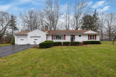 388 Helen Ave, Crestline, OH 44827
