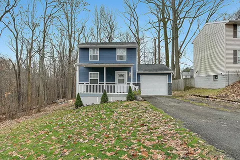 365 Ruby Ave, Mansfield, OH 44907 photo 2