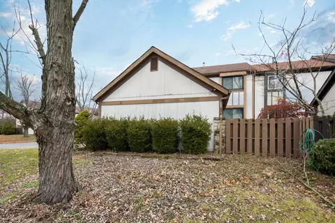 88 Helmbright Dr, Columbus, OH 43230
