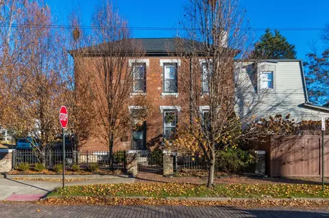 427 E Deshler Ave, Columbus, OH 43206