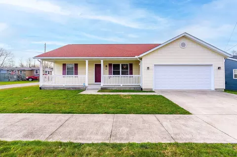 81 Short St, Milford Center, OH 43045