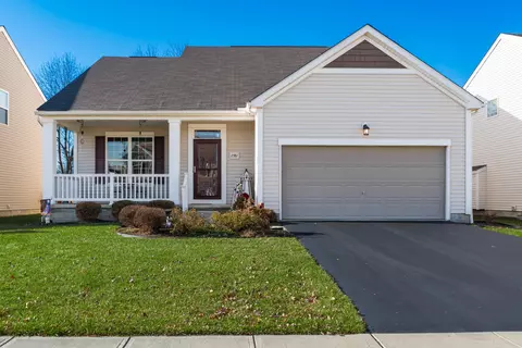 2381 Sky Valley Dr, Grove City, OH 43123