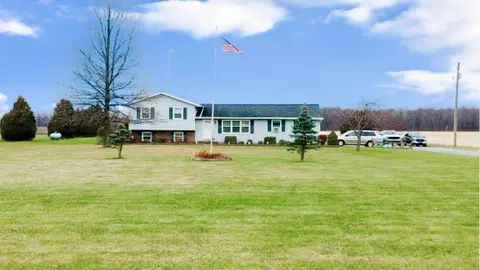6250 Seiter Rd, New Bloomington, OH 43341