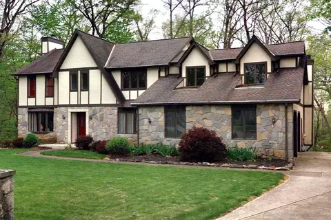 5140 Sharps Ct, Westerville, OH 43081