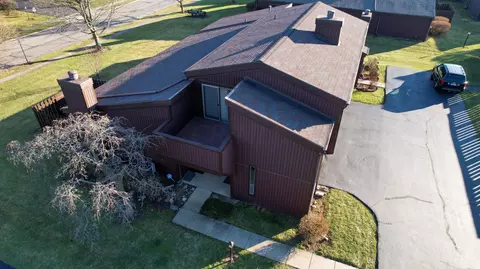 1199 Crescent Heights Rd, Marion, OH 43302