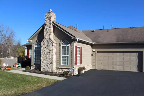 301 Nicholas Dr, Heath, OH 43056