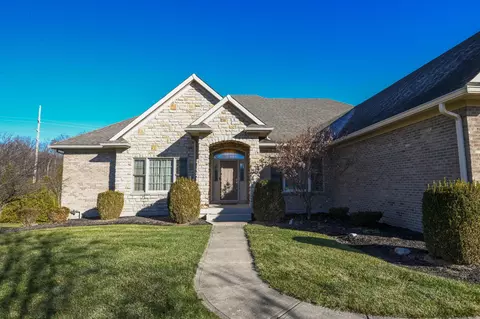 207 Stratford Ln, Xenia, OH 45385