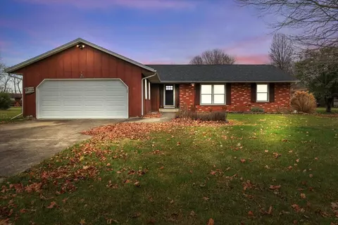 464 Earl Dr, Newark, OH 43055