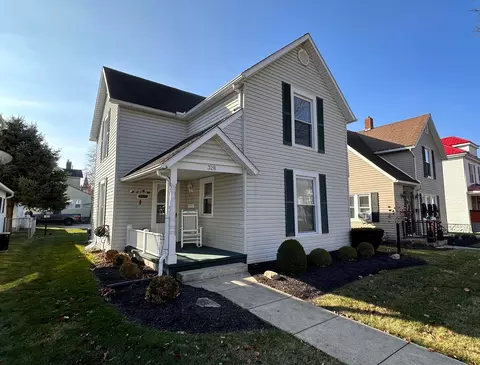 328 E Auburn Ave, Bellefontaine, OH 43311