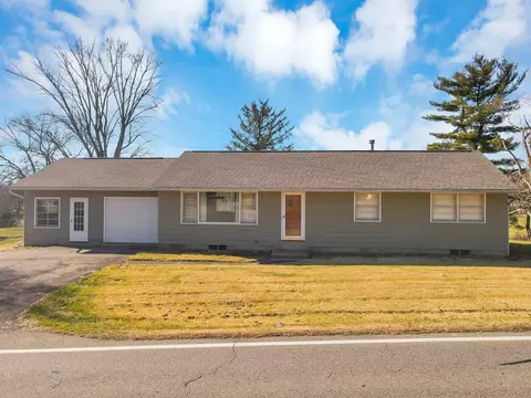 615 N Cedar St, Newark, OH 43055