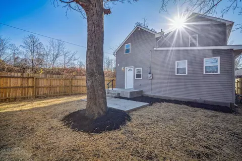 678 E Starr Ave, Columbus, OH 43201 photo 33