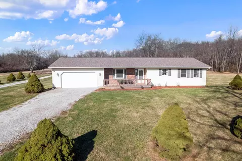 1953 Beaver Run Rd SE, Hebron, OH 43025
