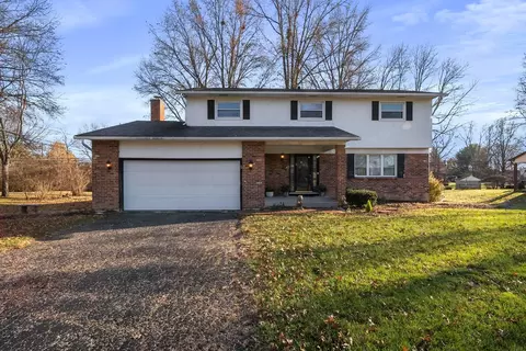 5873 Effingham Rd, Columbus, OH 43213