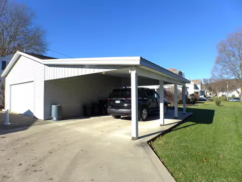 263 North St, Logan, OH 43138 photo 42