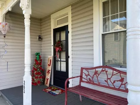 263 North St, Logan, OH 43138 photo 2