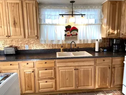 263 North St, Logan, OH 43138 photo 13