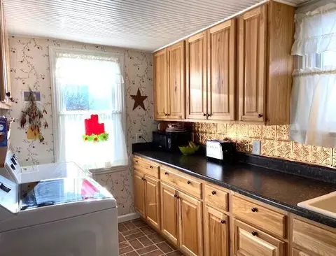 263 North St, Logan, OH 43138 photo 14