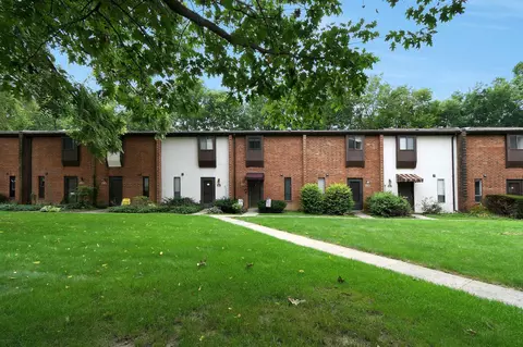 85 Lancelot Ln, Westerville, OH 43081