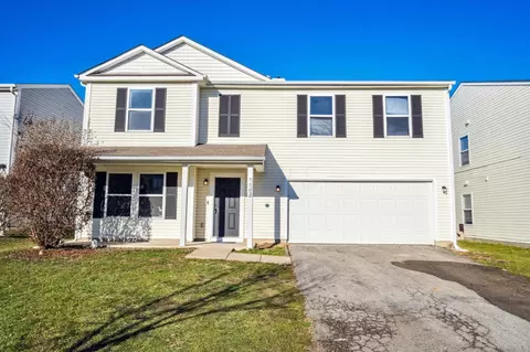 7502 Canal Highlands Blvd, Canal Winchester, OH 43110