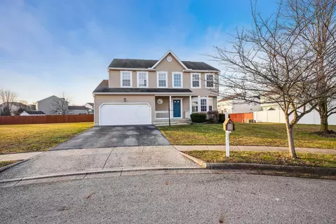 107 Cool Spring Ct, Pickerington, OH 43147