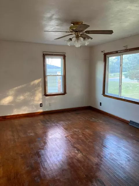 607 Spring St, Lancaster, OH 43130 photo 5