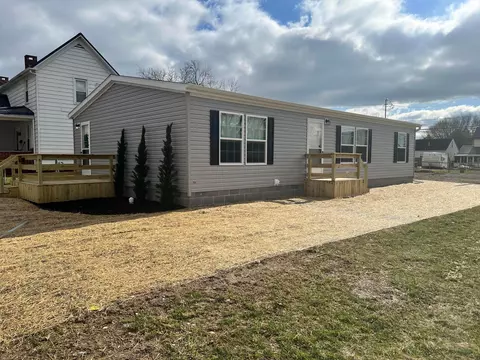 129 Logan St, Circleville, OH 43113