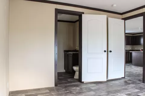 Bedroom - 129 Logan St, Circleville, OH 43113 photo 1 of 3