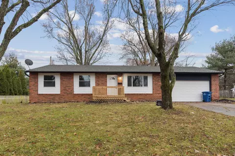 233 Burns Dr, Westerville, OH 43081