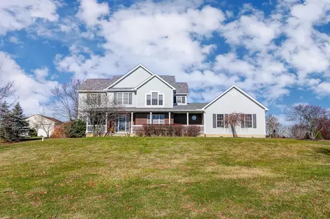 1218 Hickory Ridge Dr NW, Lancaster, OH 43130