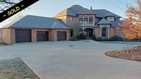 7007 Radford Rd, Athens, OH 45701