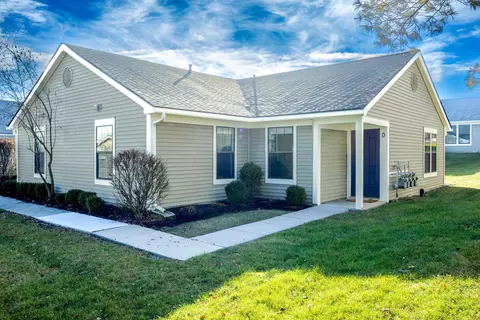 1079 Coventry Way #D, Marysville, OH 43040