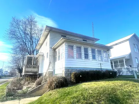 423 Mead St, Zanesville, OH 43701