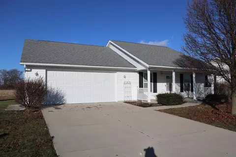 876 Linden Ave, Washington Court House, OH 43160