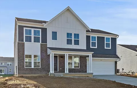 8187 Cherry Birch Dr, Tipp City, OH 45371