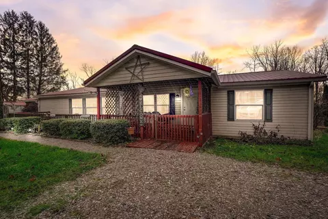 13954 State Route 374, Rockbridge, OH 43149