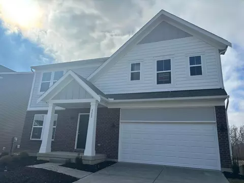 4222 Forestedge St, Tipp City, OH 45371
